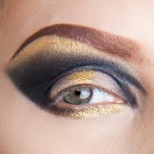 makeup tutorial smokey gold playful