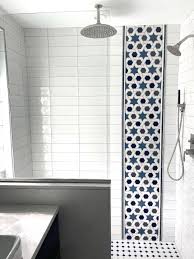 arabesque pattern bathroom clay