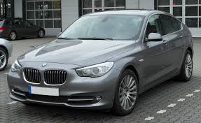 The sixth generation of the bmw 5 series consists of the bmw f10 (sedan version), bmw f11 (wagon version, marketed as 'touring') and bmw f07 (fastback version, marketed as 'gran turismo') executive cars. Bmw 5er Gran Turismo Wikipedia