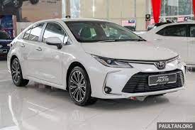 Find new corolla 2021 price, specs, colors, images and expert reviews here. 2019 Toyota Corolla Launched In Malaysia Two 1 8l Variants Toyota Safety Sense On 1 8g From Rm129k Myroadnews Com