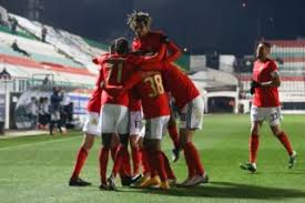 Jogos sport lisboa benfica ao vivo, tabela, resultados. Benfica Tentou Adiar Jogo Com O Nacional Mas Madeirenses Recusaram Futebol Nacional Publico