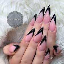 fantastic black french manicure to try
