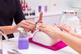 nail polish remover acetone vs non