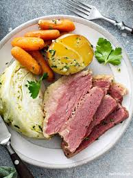 slow cooker corned beef and cabbage