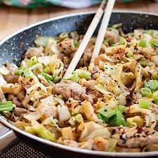 Chicken And Cabbage Stir Fry gambar png