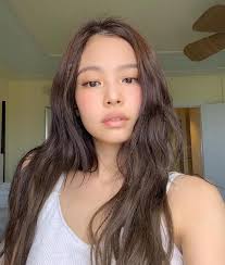Check out this biography to know about her childhood, family life, achievements and fun facts about her. Blackpink For Jennie Kim Home Facebook