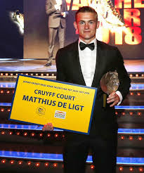 De ligt fue a italia para aprender a. Johan Cruyff On Twitter Congratulations To Matthijs De Ligt For Winning The Johan Cruyff Award For Dutch Talent Of The Year Gefeliciteerd Cruyfflegacy Https T Co Ndcfb2hrdp