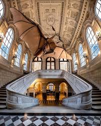 Paris ZigZag - Le musée des Arts et Métiers est un musée passionnant à  visiter en famille. 📸@raphaelmetivet | Facebook