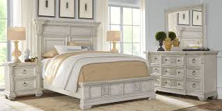 We have many styles to choose from including traditional, casual, contemporary, modern, and rustic. Marcelle White 5 Pc Queen Panel Bedroom Rooms To Go