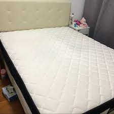 Secondhand Queen Size Mattress And Bed