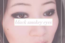dramatic smokey eyes