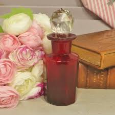 red victorian perfume bottle vie