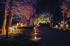 Best Botanical Garden Holiday Lights