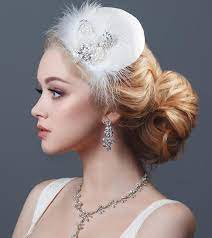 best hairstyles for brides with round faces