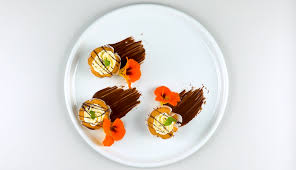 With this recipe and cooking tips from fine dining lovers. 8 Fancy Food Plating Tips To Impress Your Dinner Guests