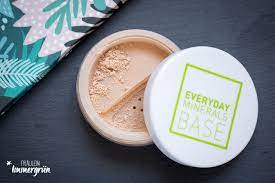 everyday heroes with everyday minerals