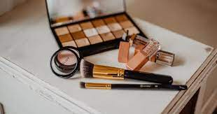 19 pregnancy safe makeup brands non