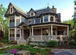 During this time, industrialization brought many innovations in architecture. Ville Classiche Victorian Homes Exterior Victorian Style Homes Victorian Homes