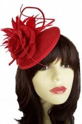 I'm not into hats or the fashionable fascinators but just wanted something small and neat to finish of my outfit for a wedding and this is perfect! Red Fascinators Uk Red Hair Fascinators For Weddings