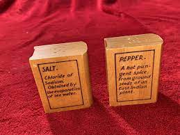 wood salt pepper by seasoning
