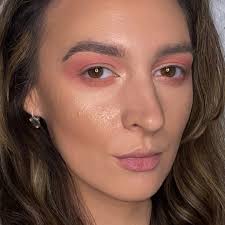 how to apply glitter to face beauty
