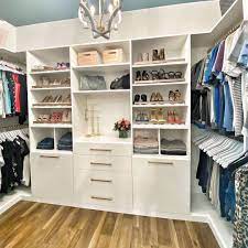 10 ideas for designing the closet of
