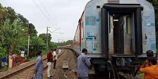 Последние твиты от kerala rail news (@keralarailnews). Trivandrum Chennai Mail Coaches Parted Kerala Railway News Facebook