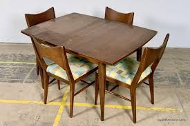 broyhill saga dining table chairs