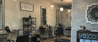 We offer entrepreneurial experience that is sales driven. Salon Scheduler