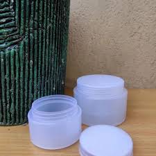 cosmetic plastic jars at rs 14 piece