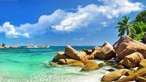 Enjoy some of the most valuable packages and offers among luxury seychelles resorts. Seychelle Szigetek Utazas Otp Travel Utazasi Iroda Luxury Beach Resorts Beach Rocks Tropical Paradise