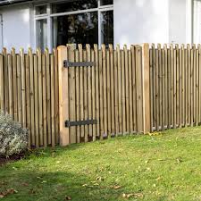 Picket Gate Garden Fencing