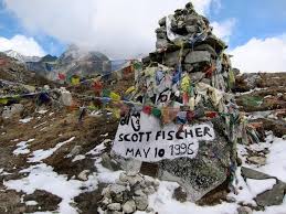 Over the next 9 years, the frozen dead body of frances remained in more than 8 thousand meters above sea level of mount everest, became a startling landmark. Uzivatel Shower Thoughts Na Twitteru Mount Everest Has About 200 Dead Bodies On It Which Are Now Landmarks On The Way To The Top Http T Co Jtlxlhkg33