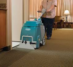 e5 compact low profile carpet extractor