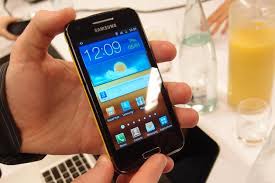 hands on with the samsung galaxy beam