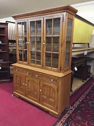 vine thomasville oak hutch cabinet