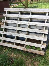 how to make a wooden pallet vertical garden