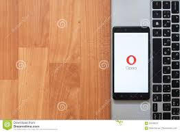 Looking to all the advantages of browser for mobile peoples is willing to use it as their main browser for their windows laptop or pc. Opera Mini On Smartphone Screen Stock Photo 97509323 Megapixl