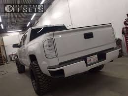 Chevrolet Silverado 1500 With 20x12