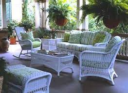 White Wicker Patio Furniture