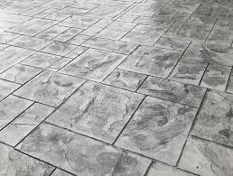 Lavina floor beton polerowany to najbardziej skuteczne i niedrogie rozwiązanie do posadzek przemysłowych oraz komercyjnych. Mengenal Stamped Concrete Beton Berpola Supplier Beton Cor