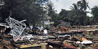 Resultado de imagem para tsunami indonesia