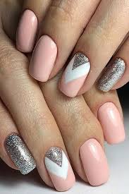 Although it sounds like lots of colors all at once, but since these are all subtle shades, they won't be. Pink White Silver Short Glitter Square Acrylic Nails