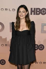 Show off your favorite phoebe tonkin photos to the world! Phoebe Tonkin At Westworld Season 3 Premiere In Hollywood