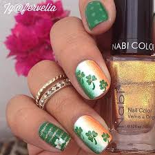 Patrick's day with this festive nail art. 21 St Patrick S Day Nail Ideas That Will Make You Feel Great In Green Trendy Pins