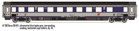 The major difference in the lq4 engine is that they are cast iron instead of aluminum. Ls Model 47180 Personenwagen Bauart Bcmz 59 91 1 In Blau Grau Der Obb V