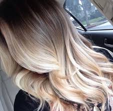 How to get hair platinum blonde. Love That The Ombre Is Gradual And Not Like Dip Dyed Hair Hair Styles Balayage Hair Long Hair Styles