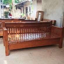 Model kursi kayu minimalis tergolong lebih asri dan natural dibandingkan dengan sofa untuk ruang tamu. Harga Kursi Kayu Terbaru Di Indonesia Februari 2021