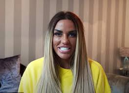 Katie price was back in the saddle as she shared a cheery clip to instagram on tuesday, six months after she broke her ankles and feet in turkey. Katie Price Shares Terrifying Photo Of Her Real Teeth Without Veneers