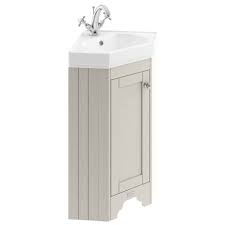 They provide sufficient space to get organised and ready for a busy day ahead. Old London 595mm Corner Vanity Unit With Basin